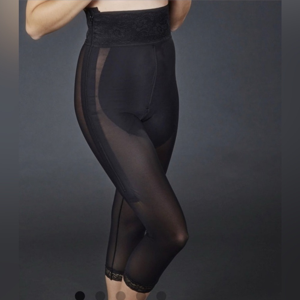 Caromed Recovery Compression Garment Medium